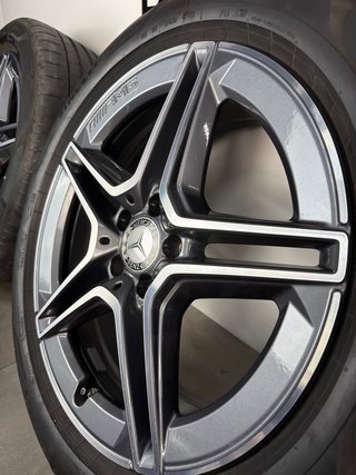LLANTAS MERCEDES GLA 19 AMG ORIGINALES NEUMÁTICOS