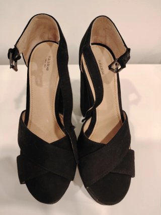 Zapatos de tacón negros plataforma