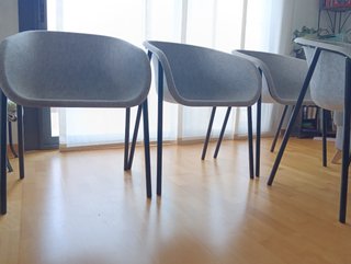 4 Sillas DeVorm Tela Gris/Negro