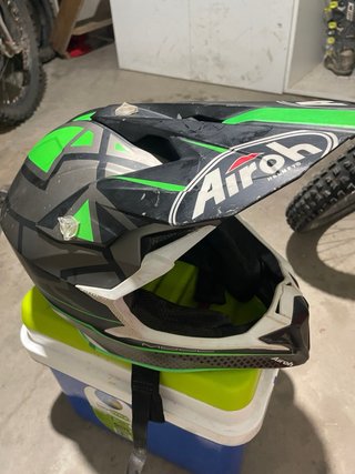 Casco Airoh talla s
