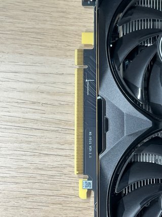 MSI RTX 4060 Ti 8GB Ventus 2X Black y Noctua U12S