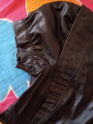 Vestido Zara de piel Negro Talla M