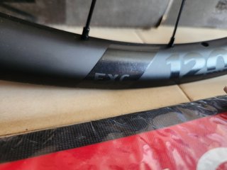Rueda Trasera DT Swiss EXC 1200 Carbono 29 Enduro