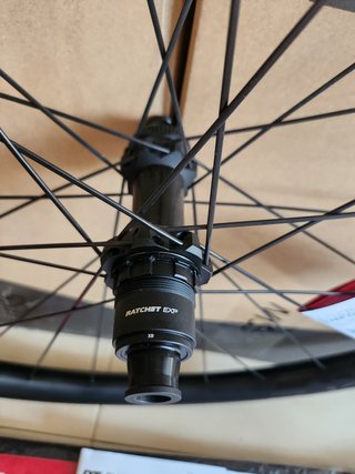 Rueda Trasera DT Swiss EXC 1200 Carbono 29 Enduro