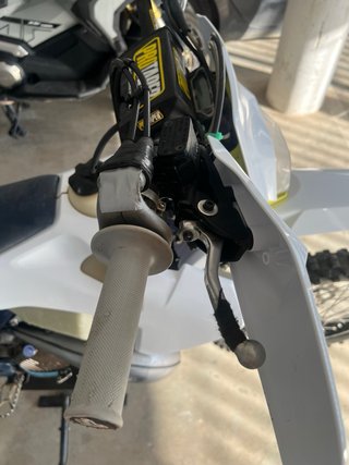 Husqvarna 300 TPI 2023 Enduro Moto