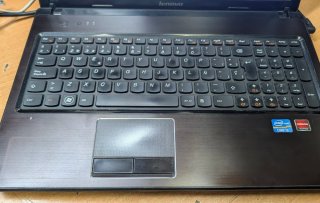 Portátil Lenovo G570 Intel Core i3