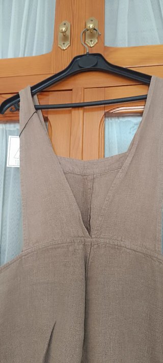 Peto corto marrón