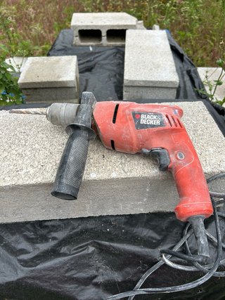 Taladro Black & Decker Rojo