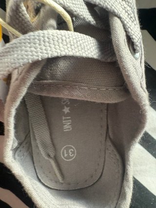 Zapatillas niño grises talla 31