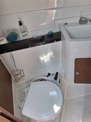 Embarcación Beneteau Antares 8 En muy buen estado