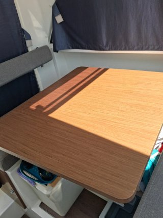 Embarcación Beneteau Antares 8 En muy buen estado