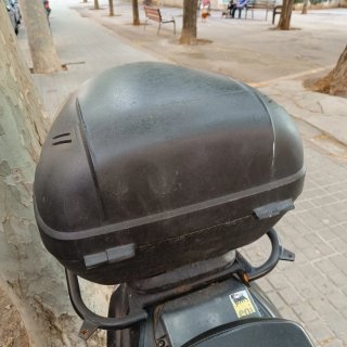 Baúl Shad con soporte
