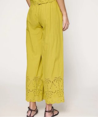 Conjunto Maria Arnandis
