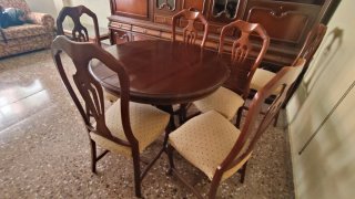 Mesa de comedor y 6 sillas