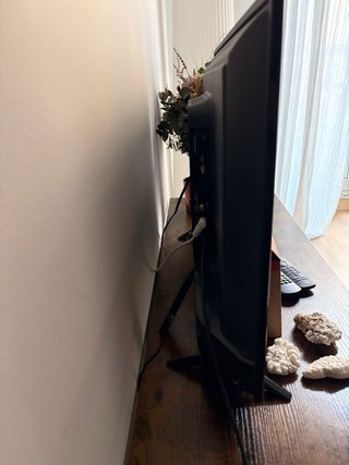 Televisor 32” Negro marca OK (incluye chromecast)