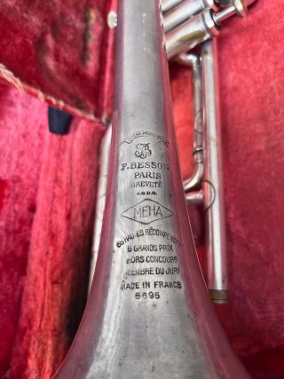 Trombón marca Besson