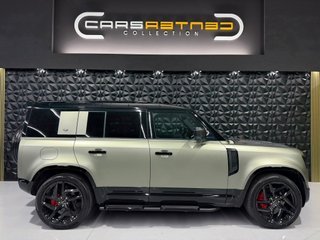 Land Rover Defender 2021