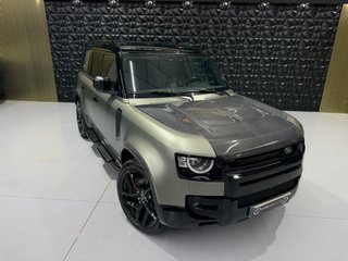Land Rover Defender 2021