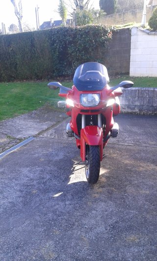 BMW R1100RS
