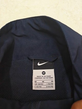 Giubbotto sportivo Nike blu navy e rosso