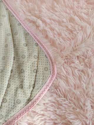 Alfombra rosa suave Medidas 160*220