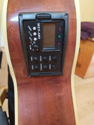 Bajo Electroacústico