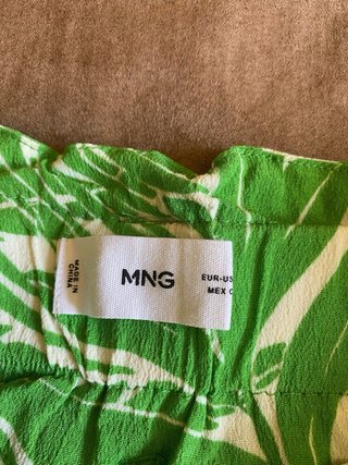 Shorts Mango S verde estampado hojas lazo