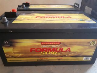3 Baterías Solares 12v alta capacidad.