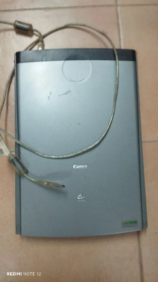 Escáner Canon CanoScan LiDE 90