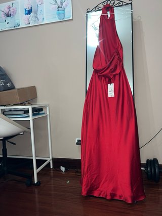 Vestido largo rojo Zara