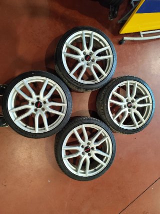 Llantas 235/35/19 como nuevas