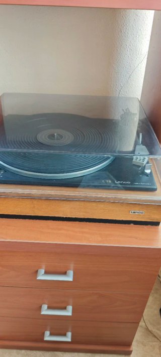 Tocadiscos Lenco L78 - Made in Switzerland