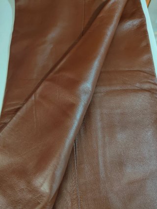 Pantalón de cuero Camel