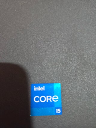 Portátil Dell Vostro 15 3000 15,6 Full HD