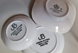 Lote 3 platillos Johnson Brothers