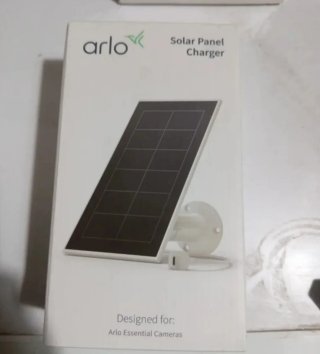 Cámara Arlo Exterior + Panel Solar