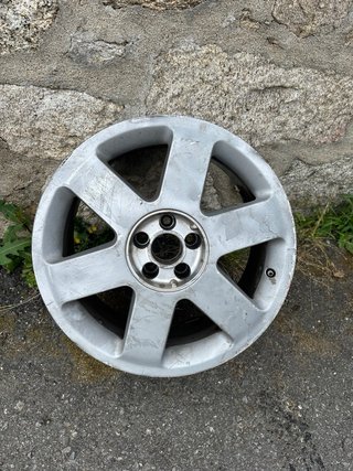 Llanta Audi TT 17 5x100