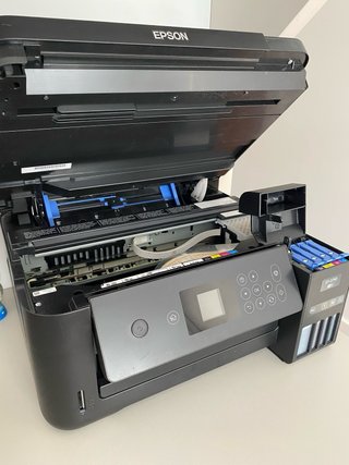 Impresora Epson EcoTank ET-2750 Multifunción