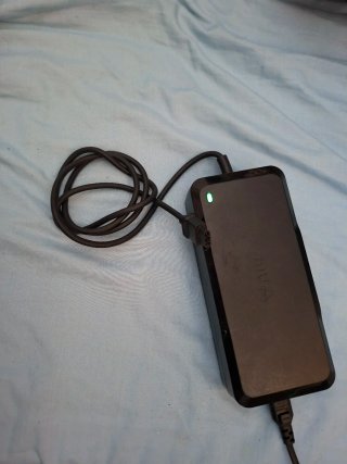 Cargador NIU para bicicletas eléctricas