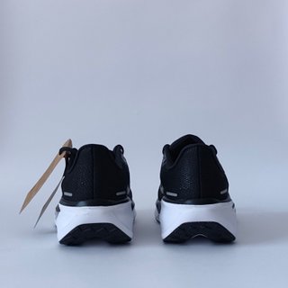 38 - Nike Air Zoom Pegasus 41 - Black/White