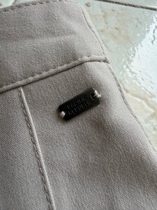 Gonna Pull&Bear a pieghe beige con fibbie Taglia M