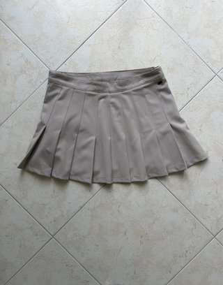 Gonna Pull&Bear a pieghe beige con fibbie Taglia M