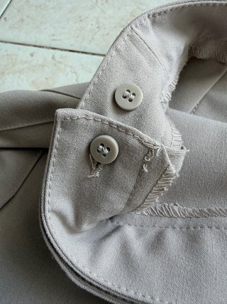 Gonna Pull&Bear a pieghe beige con fibbie Taglia M