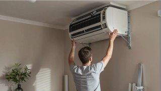 Instalación de aire acondicionado e ventilador