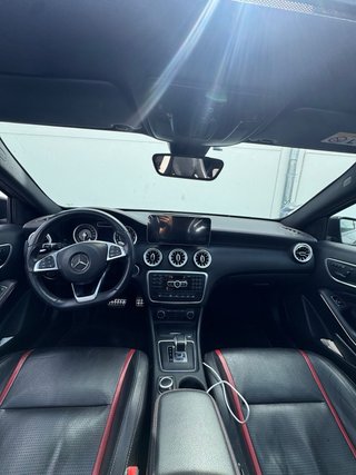 Mercedes-Benz Clase A45 AMG