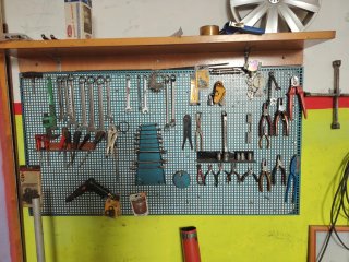 Panel de herramientas con accesorios