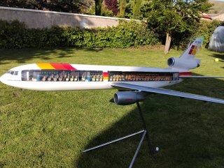 Maqueta Avión Iberia Costas Canarias EC-DHZ