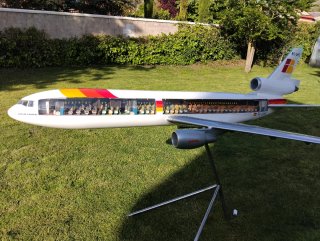 Maqueta Avión Iberia Costas Canarias EC-DHZ
