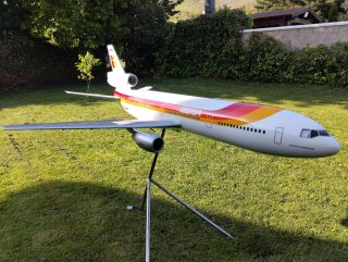 Maqueta Avión Iberia Costas Canarias EC-DHZ
