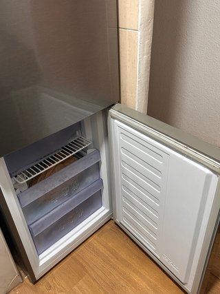 Nevera BEKO 190cm (Sagrada Familia)